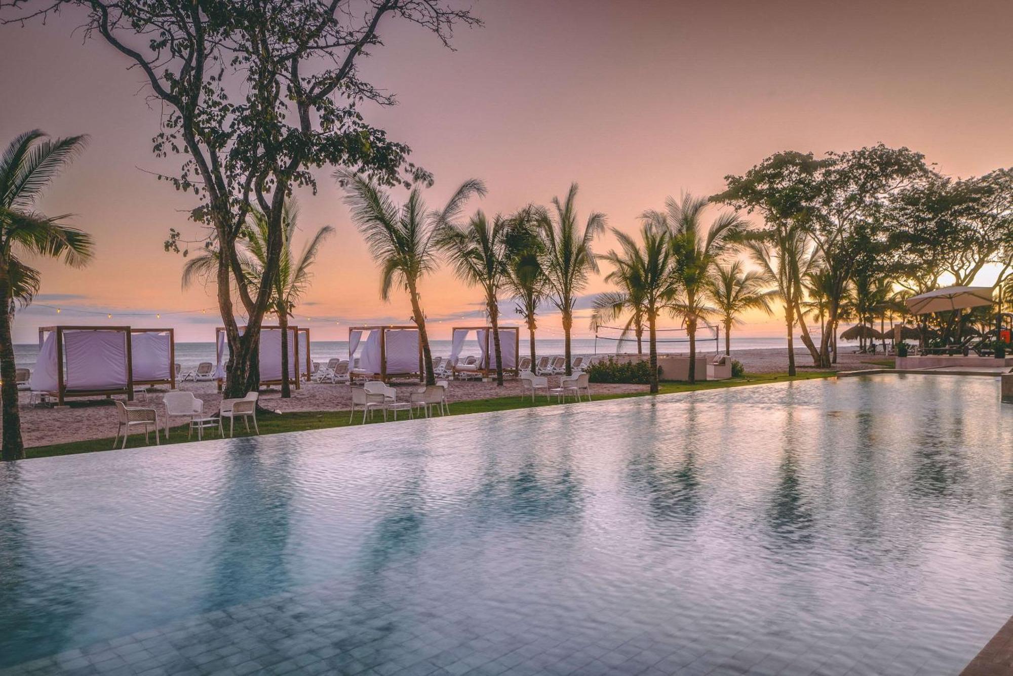 Radisson Riviera Panama 호텔 푼타 차메 외부 사진