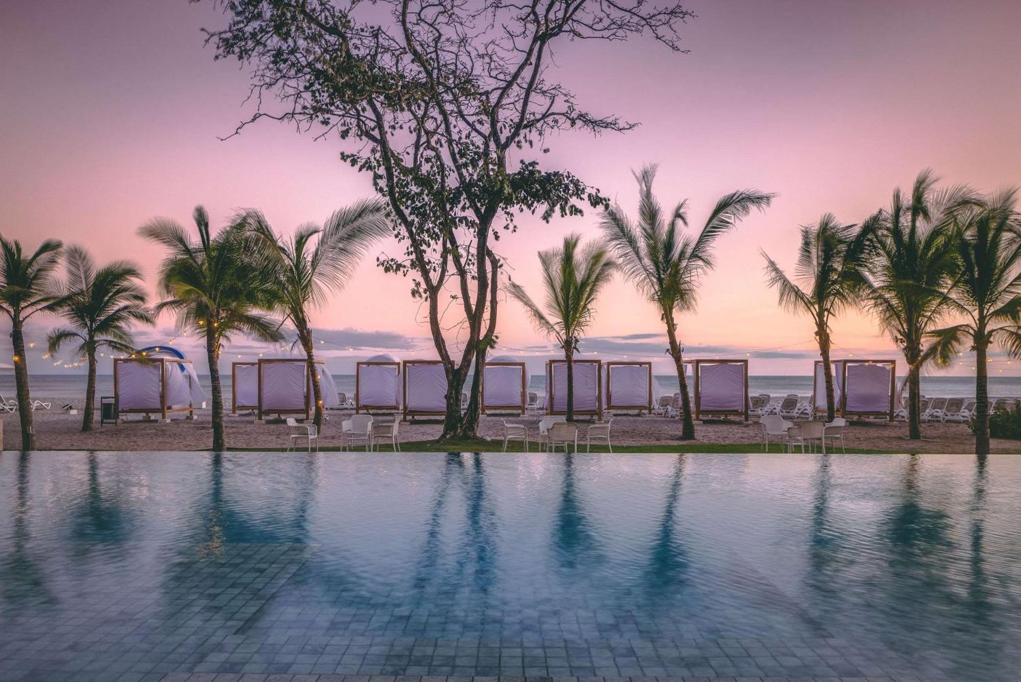 Radisson Riviera Panama 호텔 푼타 차메 외부 사진