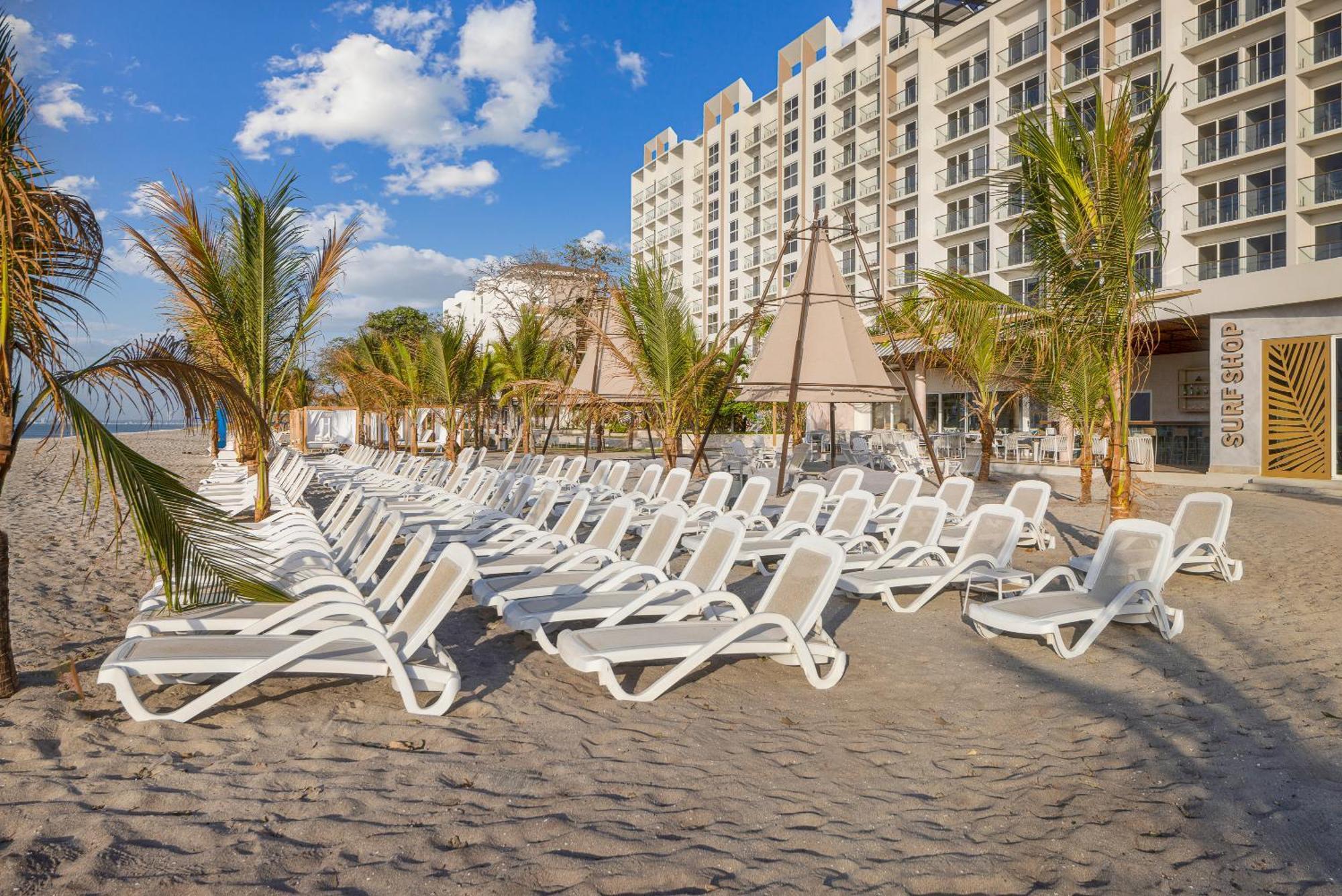 Radisson Riviera Panama 호텔 푼타 차메 외부 사진