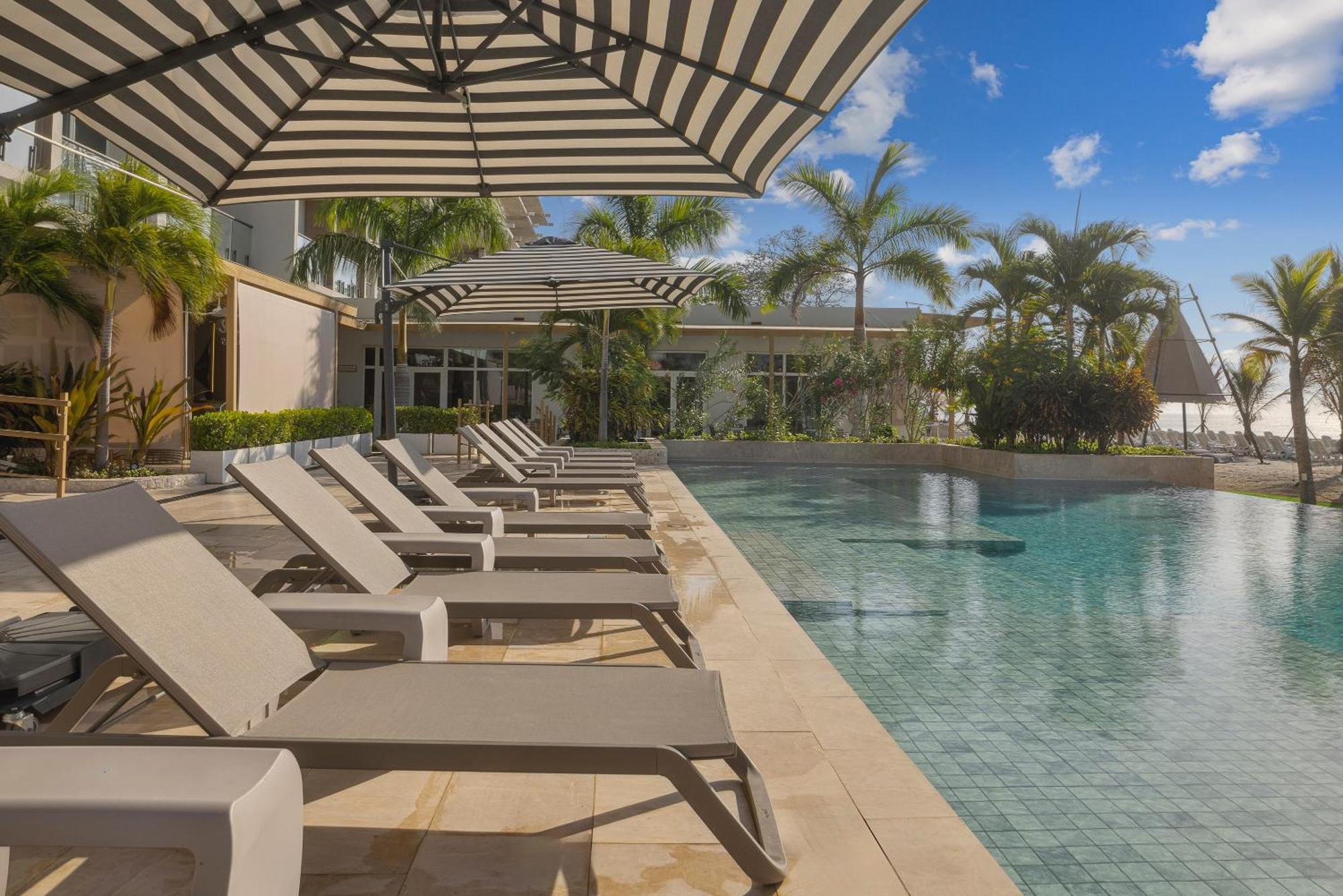 Radisson Riviera Panama 호텔 푼타 차메 외부 사진